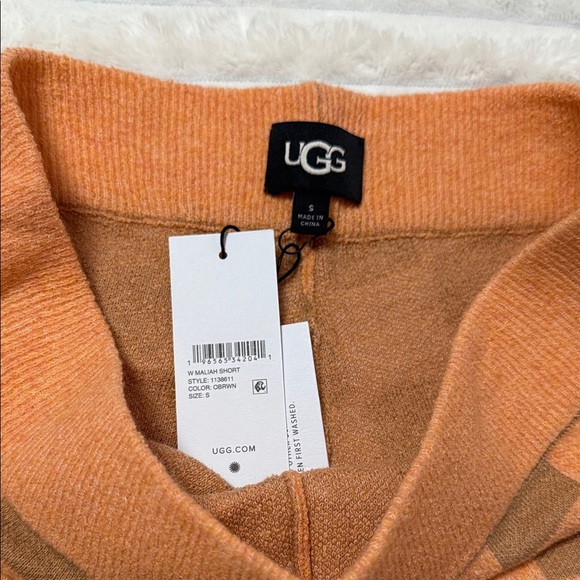 UGG Maliah Shorts - Picture 4 of 6